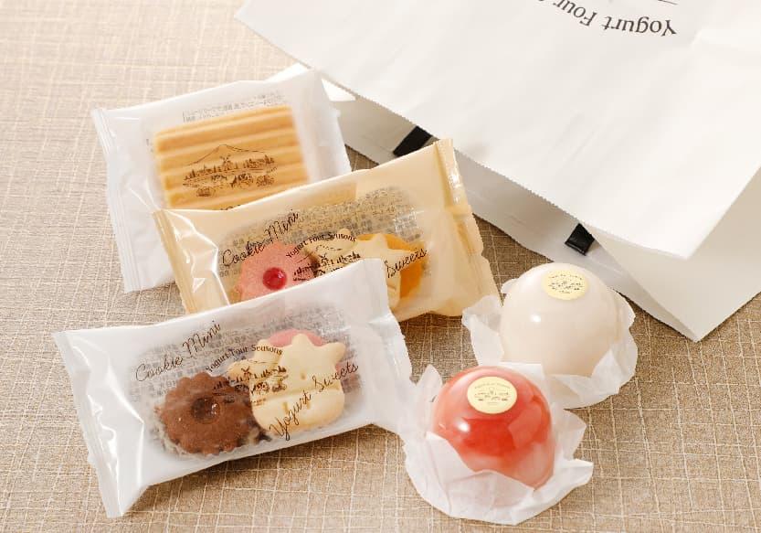 ヨーグルトフォーシーズンズ ランチBOX